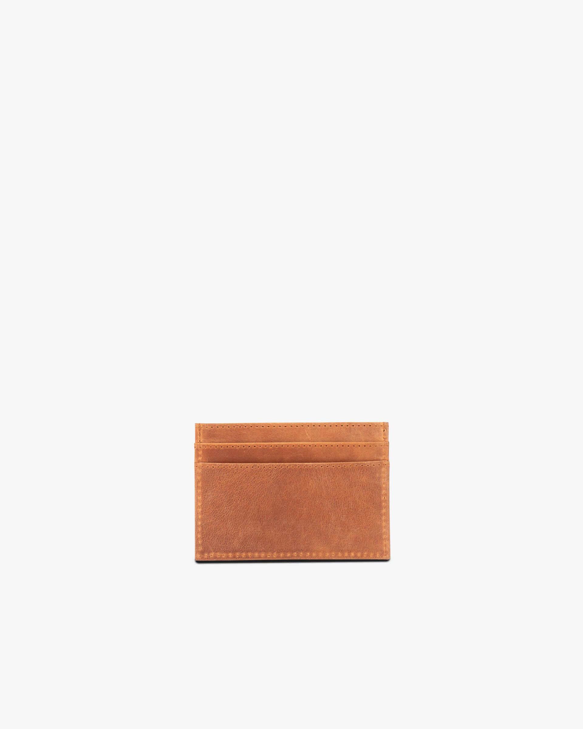 Flaches Kartenetui aus hellbraunem Leder mit zwei Fächern für Karten und Scheine, minimalistisches Design